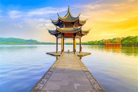 Hangzhou places of interest by category: 10 Tourist Places To Visit In China For An Oriental Adventure!