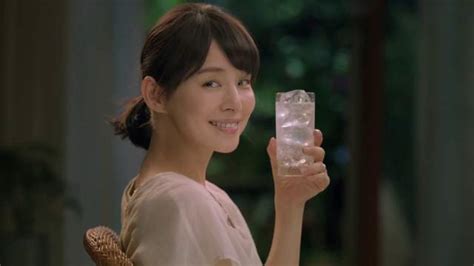日本女生票選《理想的熟齡女子》魅力隨著年齡增長的理想女性就是她們 宅宅新聞