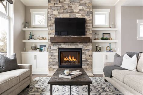 30 Small Living Rooms With Fireplaces