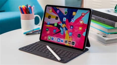 A truedepth camera means animoji and memoji come to ipad. iPad Pro 11in (2018) Review: Still a Great Choice