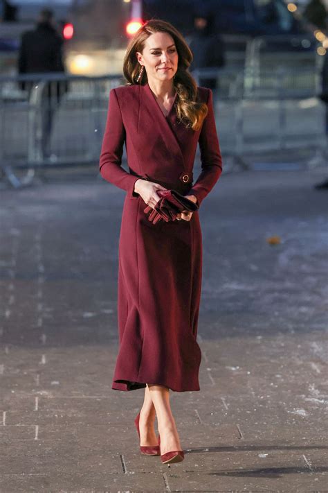 Kate Middleton: Warum sie diese Art von Kleid immer wieder trägt