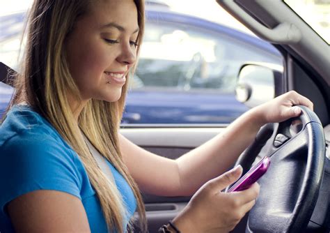 Young Female Drivers Most Susceptible To Texting While Driving Study