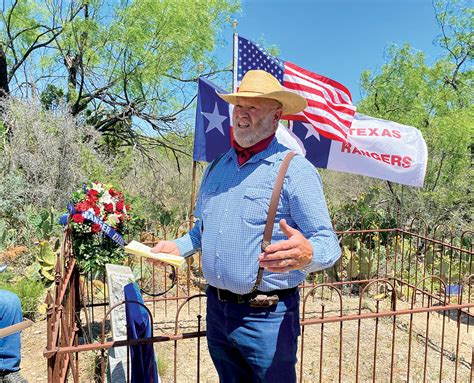 NEWS - Rangers, family members honor former Texas Ranger - 830Times