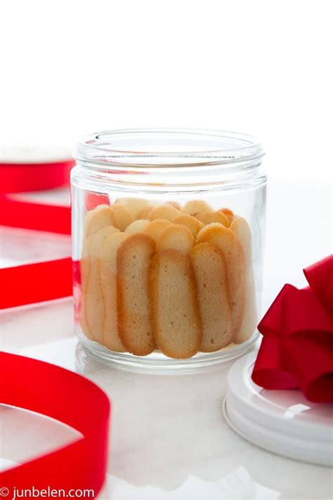 We're not about sickly sweet stuff, but there are some cravings only a brownie can satisfy. Filipino Christmas Cookies - Lengua de Gato | Christmas ...