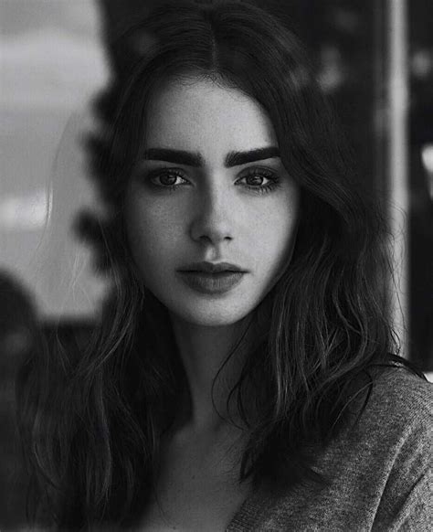 Pin By Tania Omelian On Lily Collins Lily Collins Lilly Collins