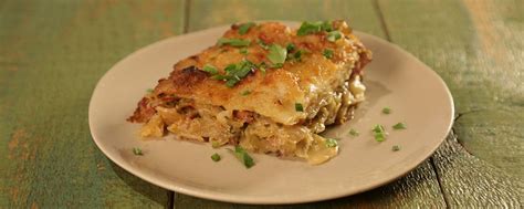 Place the potatoes, green beans, ham, onions, and garlic in a 13 x 9 baking pan. Michaels Ham, Cabbage and Potato Casserole on The Chew ...