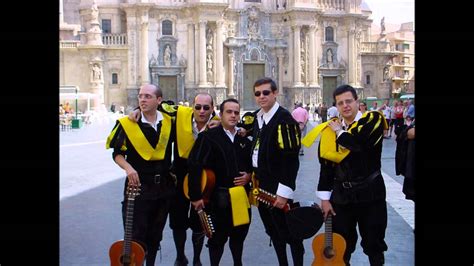 El psicólogo dijo que la letra de la canción es evidentemente condenable. 30 años de guardia (Canción Pasacalle, música y letra de ...