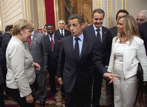Merkel Og Sarkozy I Nytt Krisemøte E24
