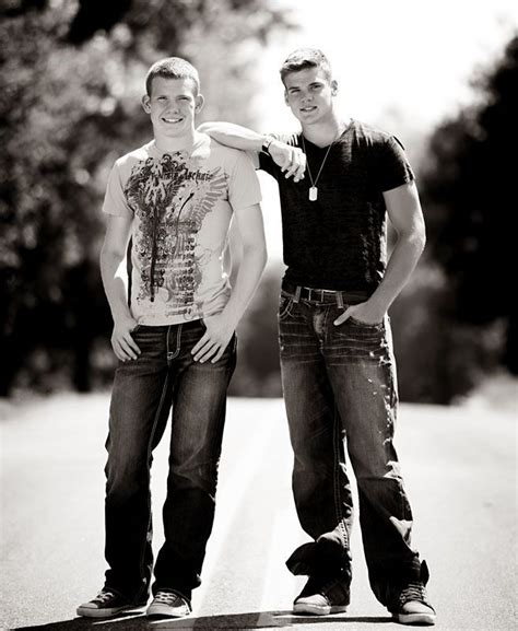 Senior Portrait Photo Picture Idea Twins Brothers Brother