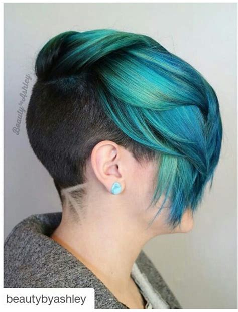 Turquoise Teal Green Dyed Hair With Shaved Sides And Back