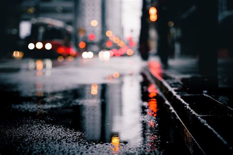 Rainy City At Night Wallpaper