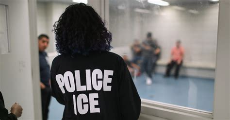 Ice Can T Destroy Records Of Sex Abuse Detainee Deaths Judge
