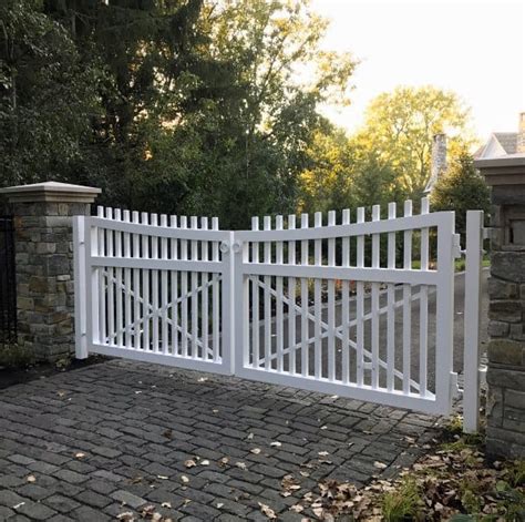Buydirect.com has been visited by 100k+ users in the past month Top 60 Best Driveway Gate Ideas - Wooden And Metal Entrances