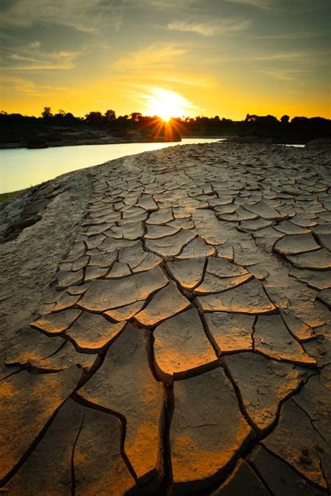 Dry Land Stock Image Image Of Wallpaper Climate Earth 40116581