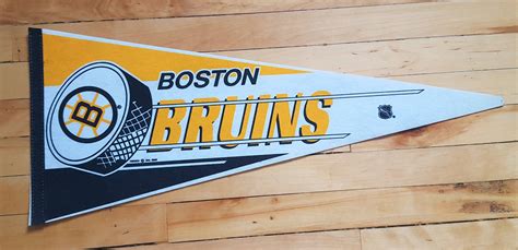 Vintage Boston Bruins 89 Felt Banner Nhl Vtg By Streetwearandvintage