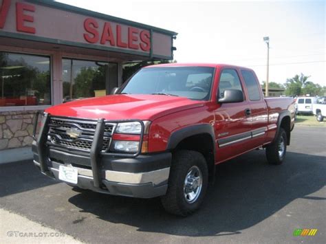 2005 Victory Red Chevrolet Silverado 2500hd Work Truck Extended Cab 4x4