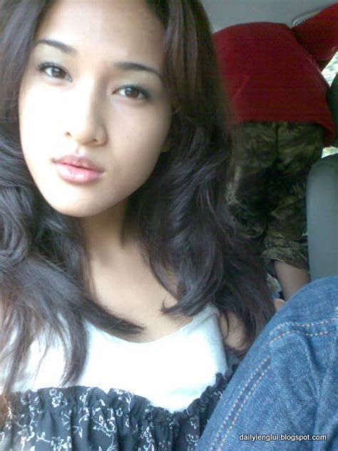 Hanis Zalikha From Shah Alam Malaysia Lenglui 92 Pretty Sexy
