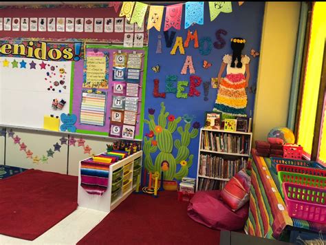 Elementary Spanish Classroom Reading Corner 2018 Spanish Classroom Decor Classroom Decor