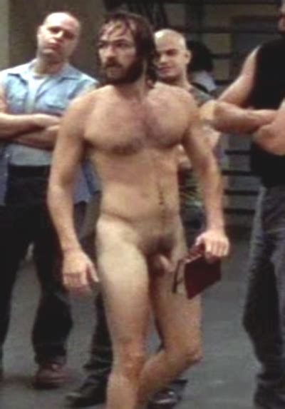 Omg Hes Naked German Actor Friedrich M Cke In Mordkommission Berlin