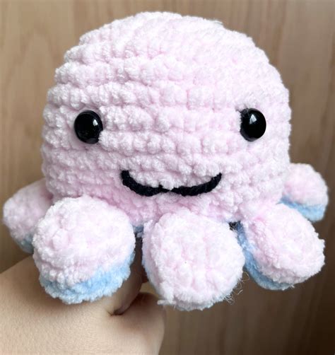 Reversible Octopus Free Crochet Pattern Abigurumii