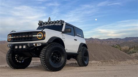 Sema 2dr Daily Driver Build On 40s W 45 Lift Doetsch Offroad