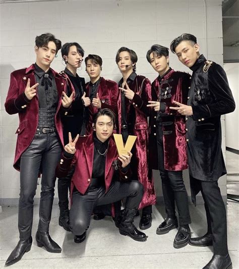 We're an updates blog about got7, consisting of mark, jaebum, jackson, jinyoung, youngjae, bambam & yugyeom check reply tag before asking questions. เลื่อนคอนเสิร์ต GOT7 เหตุผวาการแพร่ระบาดเชื้อโคโรนาไวรัส