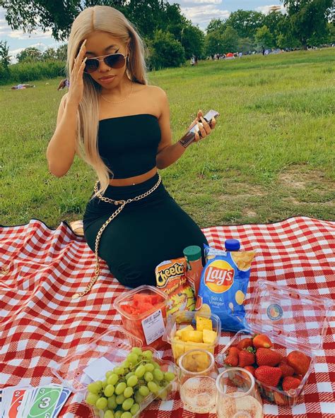 Picnic Date Outfits Picnic Outfit Summer Date Outfit Summer Summer Outfits Romantic Picnic