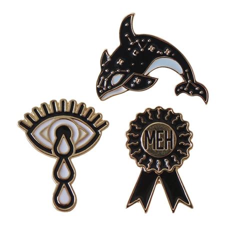 Free Shipping Wholesale 12pcs Lot Metal Enamel Dolphin Medal Eye Badge