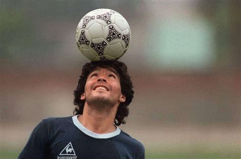 Salvo las hermanas lo dejaron todos solos. Claudia Villafañe: conheça o grande amor de Diego Maradona