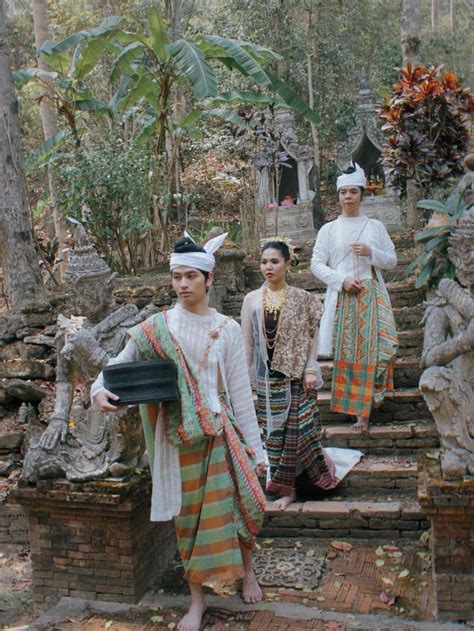 Myanmar Costume In Chiang Mai Traditional Thai Clothing Burmese