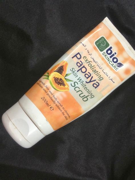 Product Review Bio Skincare Exfoliating Papaya Skin Whitening Scrub