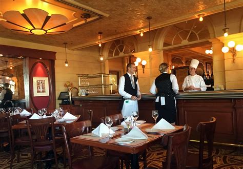 Best Epcot Restaurants - EverythingMouse Guide To Disney