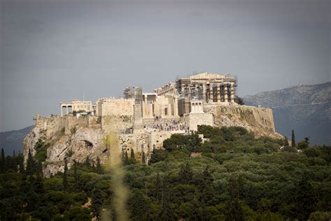 An Afternoon At The Famous Acropolis Of Athens Diaries Of A Wandering