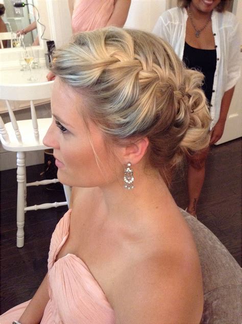 Braided And Full This Particular Bridesmaid Had Shoulder Length Fine Hair Volume Is Possible