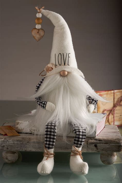Love In 2020 Gnomes Gnome Patterns Gnomes Crafts