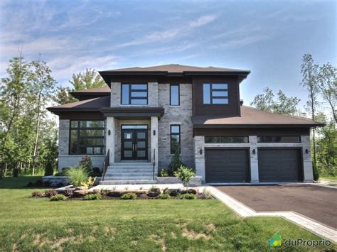 This asset is ideal for realtime applications due. Vendu avec l'aide de l'équipe DuProprio! | Facade house ...