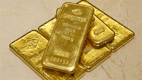 ทองขึ้น 50 บาท ทองคำแท่งขายออก บาทละ 18,800
