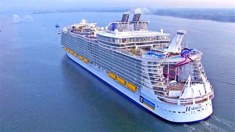 Harmony Of The Seas Inside Royal Caribbean Cruceros Cruises Cruise Ship Tour Travel Youtube