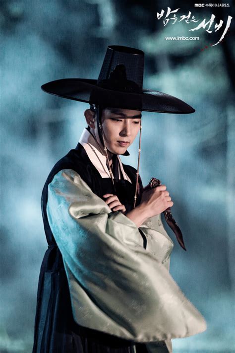 Top 10 Most Handsome Actors In Korean Traditional Clothes Kpopmap