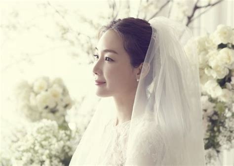 ▻subscribe whatsup drama to update more. Choi Ji Woo Shares Gorgeous Bridal Photos After Wedding ...