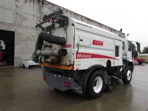 Elgin sweeper company, elgin, illinois. Elgin Whirlwind Street Sweeper (2007) : Medium Trucks