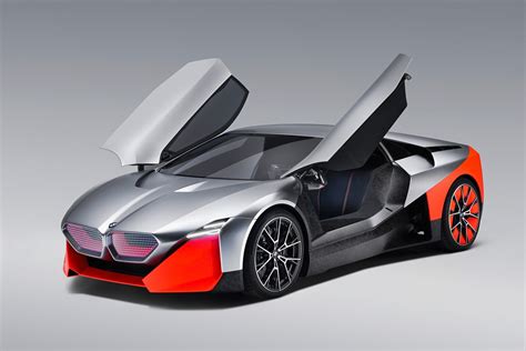Bmw Vision M Next Concept Revealed A Look Forward Via The Past