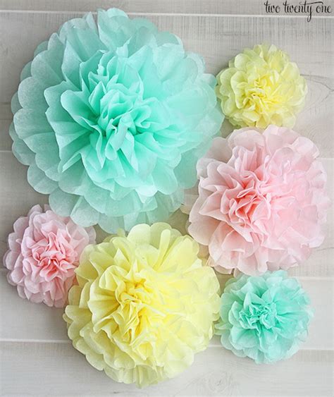 How to make paper flowers with tissue paper. Fun Crafts Made From Tissue Paper