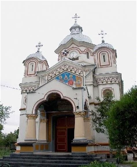 Cel mai vechi edificiu de cult românesc din sibiu, datează din 1788 şi are hramul sf. Biserica Sfintii Apostoli Petru si Pavel din Alexandria ...