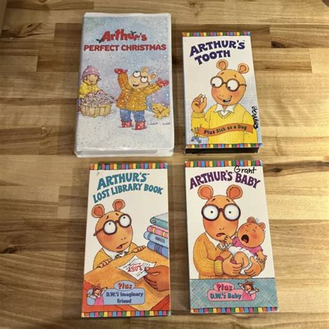 Arthur Vhs Lot Of 4 Tapes Baby Tooth Perfect Christmas Lost Library