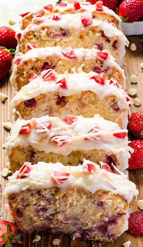You know i love a buttery cake, and this one stands up to all the rest. 20 Plus Cake Ideas For Christmas Celebration - Easy Christmas Desserts
