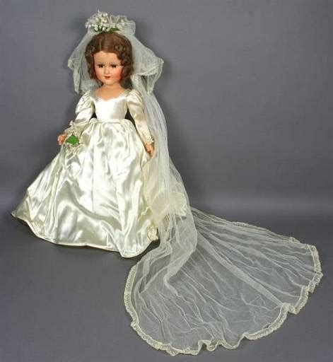 1940s Madame Alexander Bride Doll 18