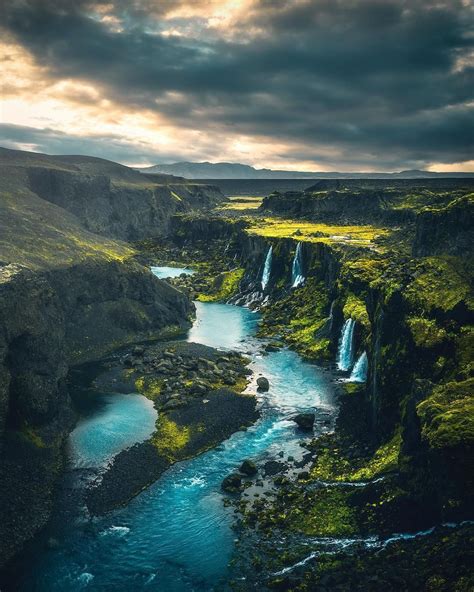 Icelandic Landscapes Are Just Breathtaking 💦 Who Would You Visit This