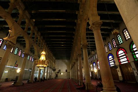 صور أجواء رمضانية فى المسجد الأموى بدمشق اليوم السابع