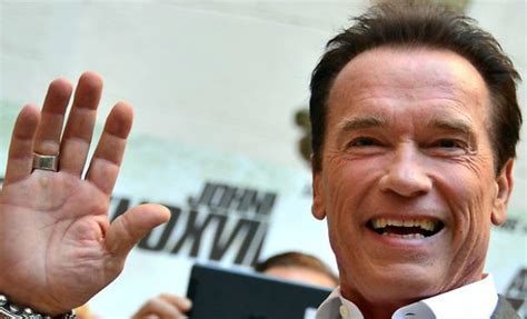 A Porn Site Has Offered For Photo Of Arnold Schwarzenegger
